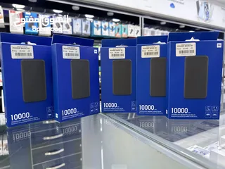  1 Power Bank mi (10000Amh) باور بانك شاومي الاصلي   توصيل داخل عمان الغربية و اسعار رمزية للمناطق