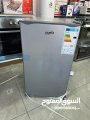 11 ثلاجه سامكس 91 ليتر واسعه لون اسود مميز وسلفر.  بسعر حرق