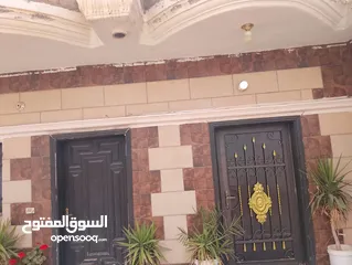  2 يوجد بيت للبيع