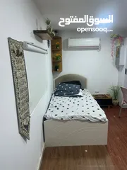  2 كرفان لون ابيض للسكن الخارجي ( متنقل )