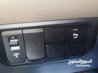  10 كيا ريو 2016  فل كامل فحص 7 جيد بسعر 8900 دينار نهائي للجادين  (استخدام شخصي) لم تعمل سياحي او تطبيق