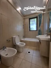  25 شقة غير مفروشة للإيجار  ( Property 43170 )-174836195