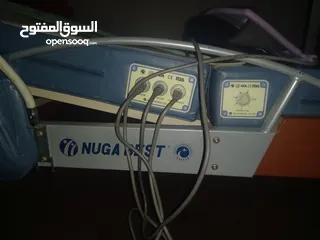  2 تخت  لا ديسك  استعمال شهر