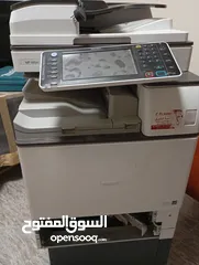  1 Richoh طابعة متعدده الاستخدامات  تصوير  فاكس  سكانر  يمكن توصيلها بالايثرنت  والعديد من المواصفات