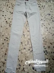  11 ملابس بناتي مستعمل بس نضيف بأسعار رمزيه ومراعاه عالكميه بلبسو عمر 8/9 سنين