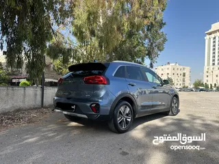  4 كيا نيرو 2020 فل كامل مع فتحة