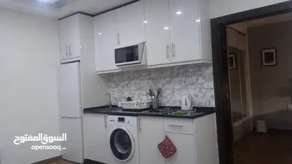  5 A studio for rent, furnished with luxury furniture, in the Umm Al-Summaq area, behind Mecca Mall
