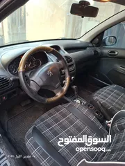  6 سيارة بيجو 206 للبيع