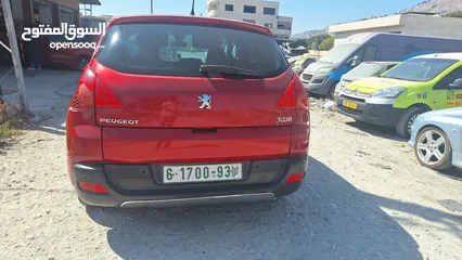  4 بيجو 3008 موديل 2011