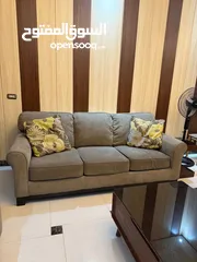  1 طقم كنب مستعمل اشلي