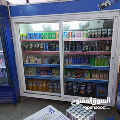  10 سوبر ماركت للبيع في موقع ممتاز بالقرب من مسجد نزال الكبير على الشارع