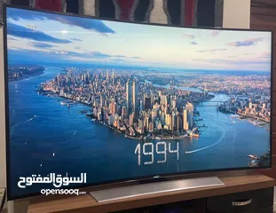  9 شاشه سامسونج 78 انش كيرڤي