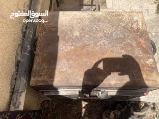  1 فرن عربي شغال ميه ميه بس بدك تغير البربيش