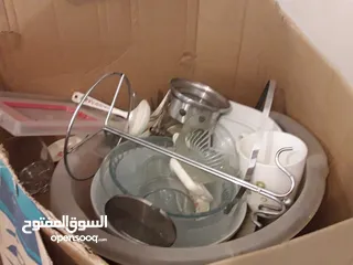  5 طاولات خزانة بلاستيكية نثريات للبيع