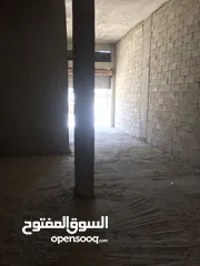  4 مخزن في البنيات