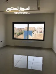  20 شقة أرضية فاخرة للبيع في الكرسي - خلف إدارة السير 165م مع ترس 30م تشطيب سوبر ديلوكس لم تسكن