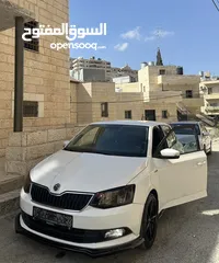  1 للبيع بدفعه 20 وشكات داخل بيت لحم او البدل سكودا فابيا 2015 بويه شركه