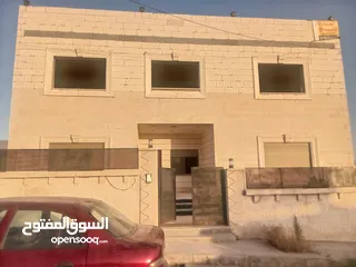  1 منزل مستقل للبيع في البيضاء