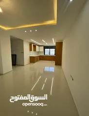  10 شقة للإيجار