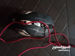  8 كيبورد +ماوس للالعاب قيمنج للهاتف أو شاشات كمبيوتر كثير مرتب