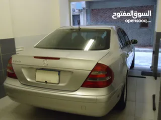  3 مرسيدس  E240 موديل 2003 للبيع بحالة المصنع فعلا