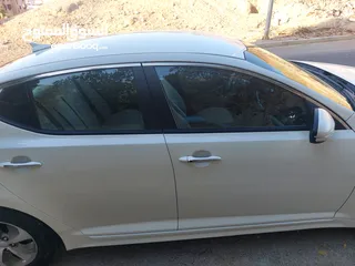  4 كيا أوبتما 2015