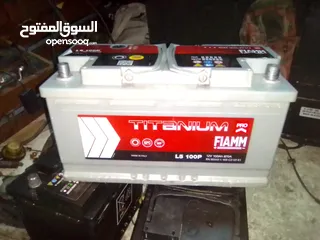  4 بسعر حرق عرض على بطاريات السيارات المستعمله بحال الوكاله وكفاله شهر بطاريتك لباب بيتك