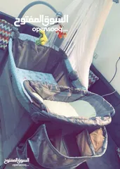  4 سرير اطفال مستعمل بحالة جيدة جداً