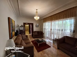  9 شقة غير مفروشة للإيجار 400م2 ( Property 16683 )-174848012