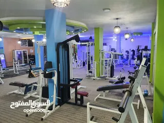  8 جم مركز ليافة بدنية وبناء اجسام البيع بسعر مغري جدا ومشروع استثماري رائع لعدم التفرغ