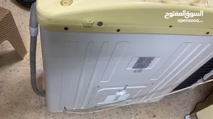  2 غساله بحال الوكاله ب 40 دينار