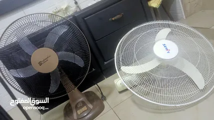  4 مراوح مستعمله  بحاله ممتازه مع الفحص سعر المروحه عشر دنانير