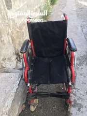  2 كرسي لذوي الاحتياجات الخاصة