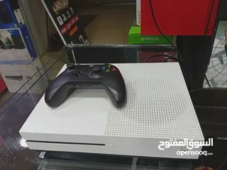  22 اكس بوكس ون إس  X BOX ONE S