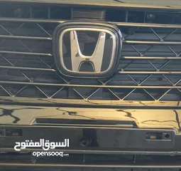  9 هوندا اكورد موديل 2024 لون اسود فحص كامل تصلح للاعفاءات اوالعمومي اومجمركة