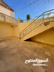  1 شقة فارغة للايجار في الجبيهة 3 نوم 300