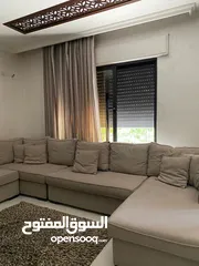  5 طقم كنب جلوس مستعمل بحاله ممتازه للبيع 10 مقاعد