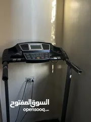  2 جهاز مشي امريكي مستعمل استعمال منزلي.