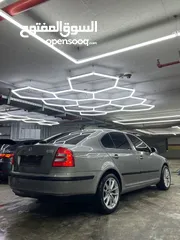  11 سكودا اوكتافيا بنزين اوتماتيك اصل حكومي مطور 1.6 بحالة الوكاله موديل 2007