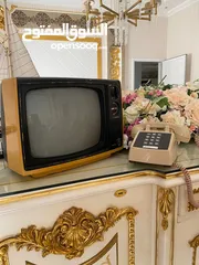  6 تلفزيون وتلفون قديم للبيع من السبعينات