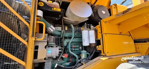  14 جرافات عدد 2  Volvo F180 +Volvo E180