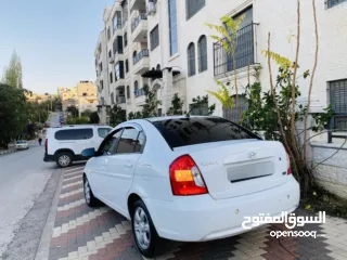  3 هونداي فيرنا 1600 فل اوتماتك ماشاءالله ممتازة السيارة الله يبارك لصاحب النصيب ..