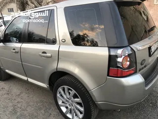  2 Land Rover  LR2 2013  for sale ,family used well maintained