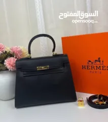  3 شنطة هيرمز  ماستر كوبي  فل تختيم  متوفر ألوان مميزة وخامة بتجنن مطابقة للأصلية بنسبة كبيرة