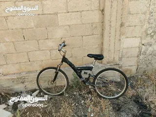  1 بسكليت جنط 24 بسعر مغري من شركة Yusef bike قابل للتفاوض