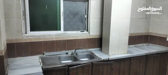  11 بيت للايجار يصلح للعرسان