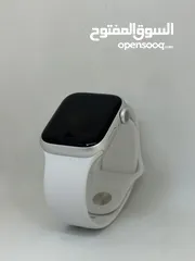  3 Apple Watch s8 41mm شبه جديد