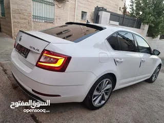  8 اكتافيا لورين  كلمنت