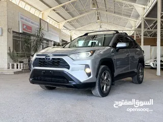  6 تويوتا راف فور ((2021)) XLE بريميوم، بطاريه ليثيوم، فل كامل، فورويل، حرة، بحالة الوكاله، بسعر مميز..