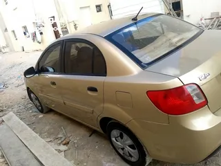  5 kia Rio automatic